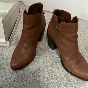 Nordstrom BP ankle boot. Size 10. Color cognac